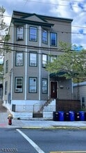 Building Photo - 505 Union Ave