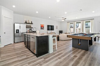 Building Photo - 3208 Rainwood Gate Dr