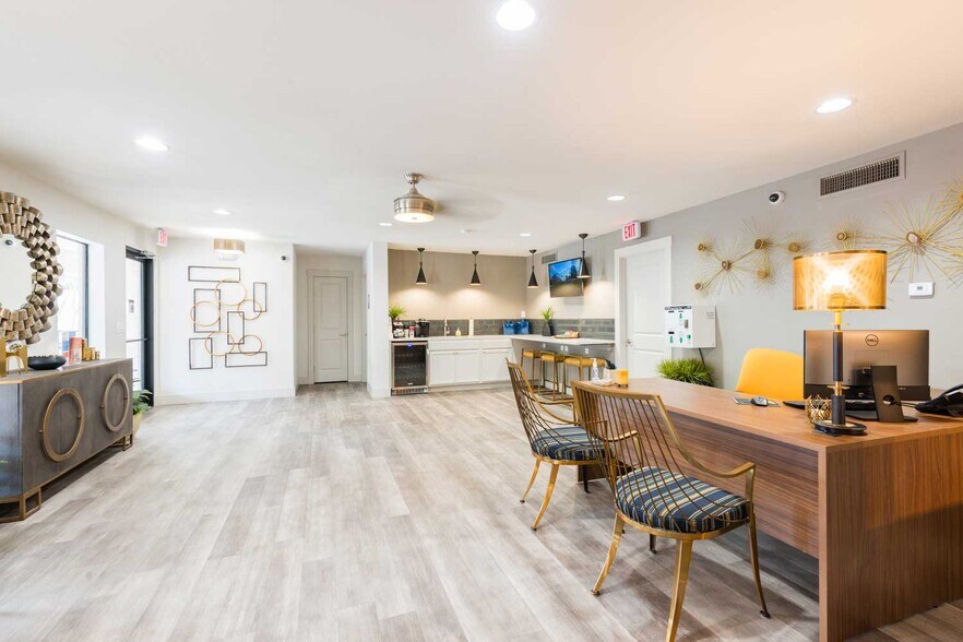 Amber Hill Apartments