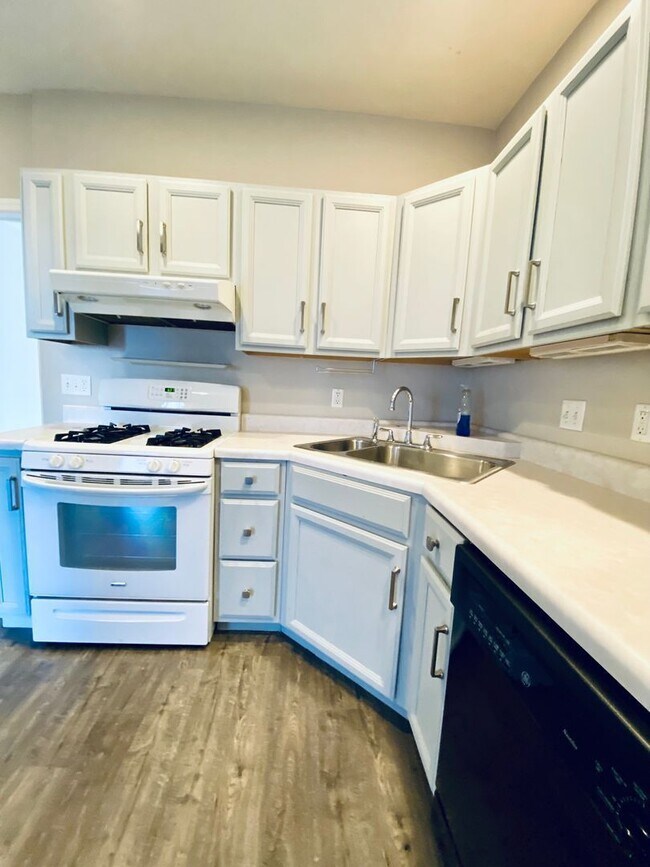 Foto del edificio - 109 S 13th St