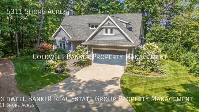 Foto del edificio - 5311 Shore Acres