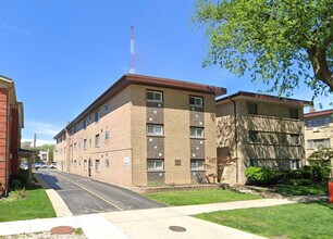 Building Photo - 427 S Euclid Ave