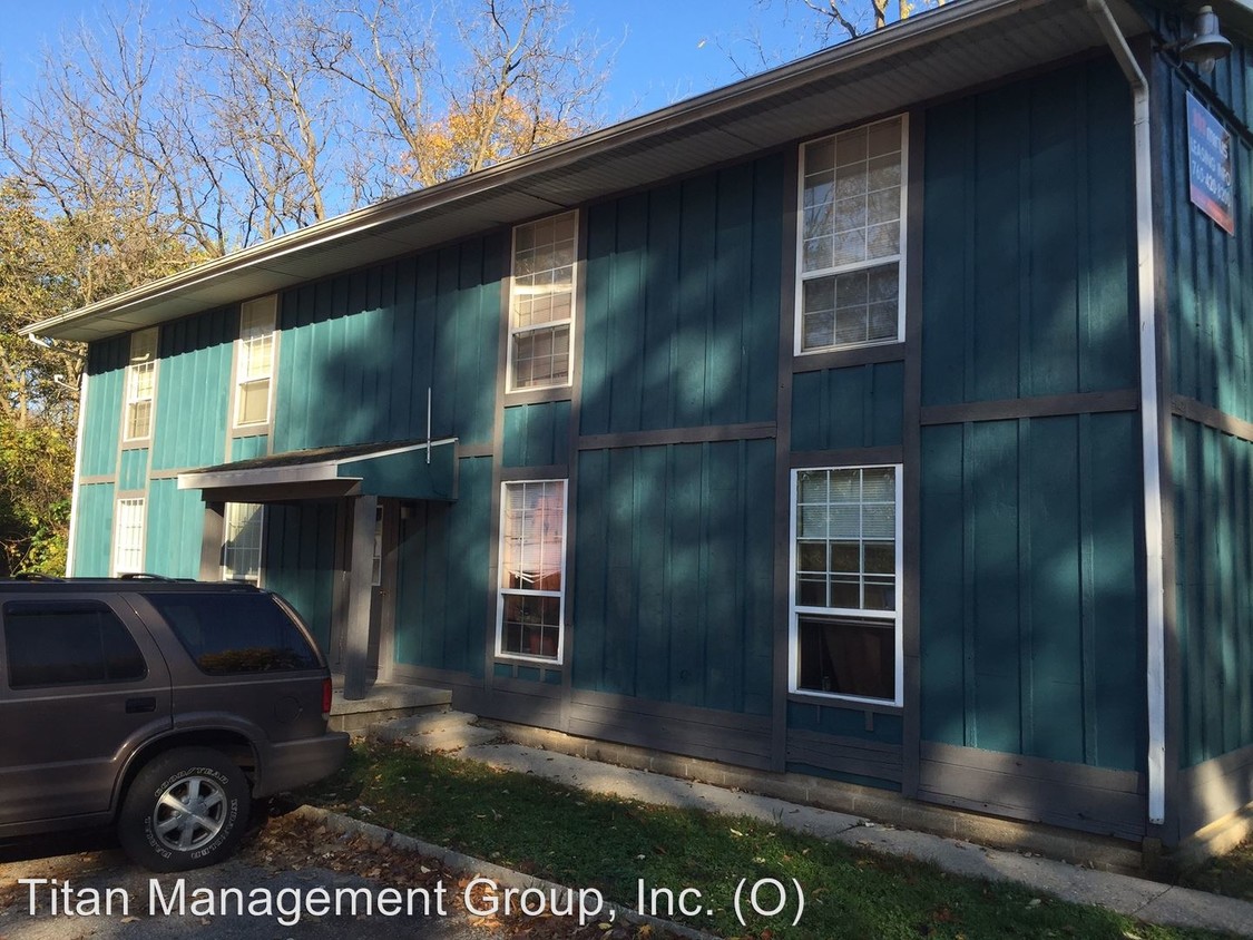 Foto principal - 1421-1423 Sunset Ridge Dr
