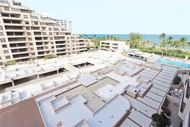 Building Photo - 201 Crandon Blvd