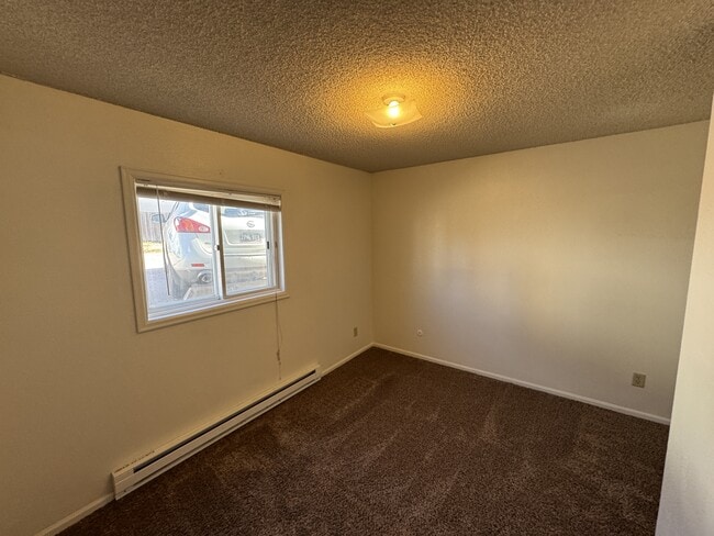 Building Photo - 5001 Point Bluff