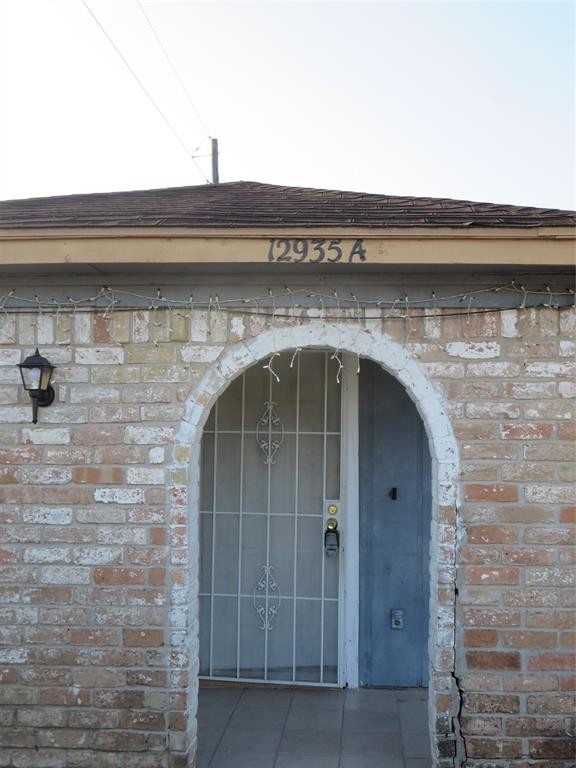 Building Photo - 12935 Blackpool Ln