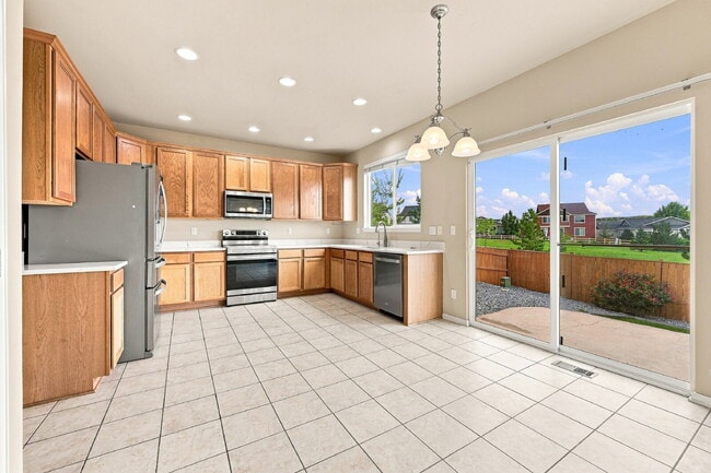 Building Photo - 15830 Abbeylara Ln