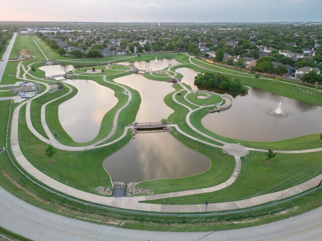 Foto del edificio - 16906 Barcelona Dr