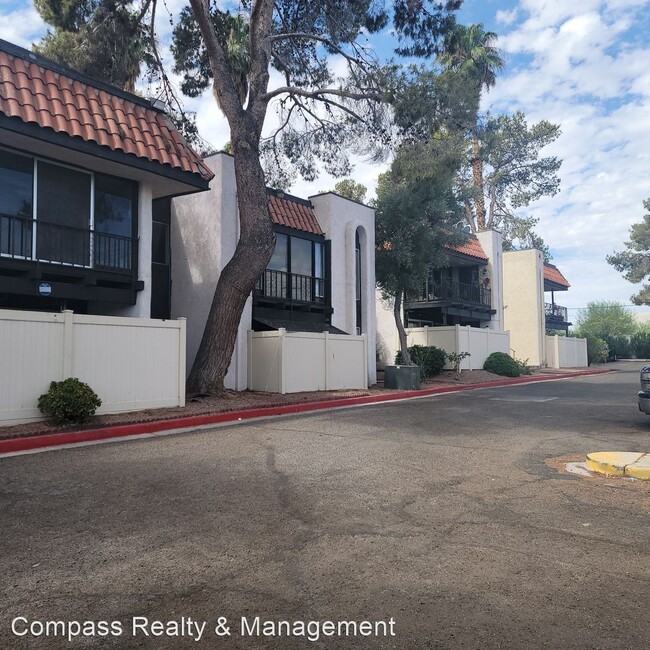 Building Photo - 1 br, 1 bath House - 1390 Vegas Valley Dr #36