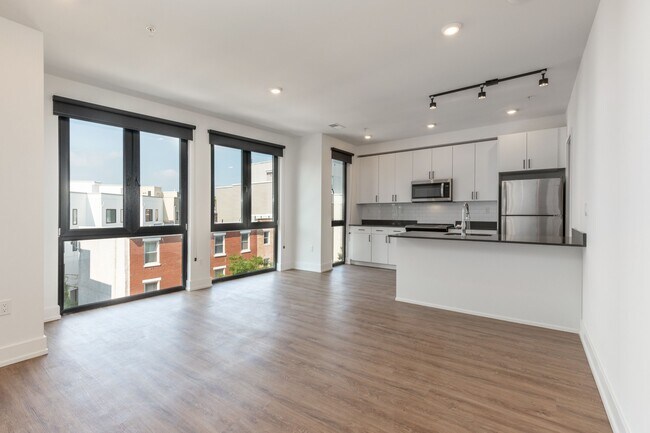 Foto del edificio - 1519 Ridge Ave