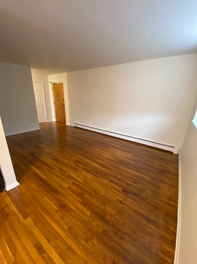 Foto del edificio - 160 W Westfield Ave