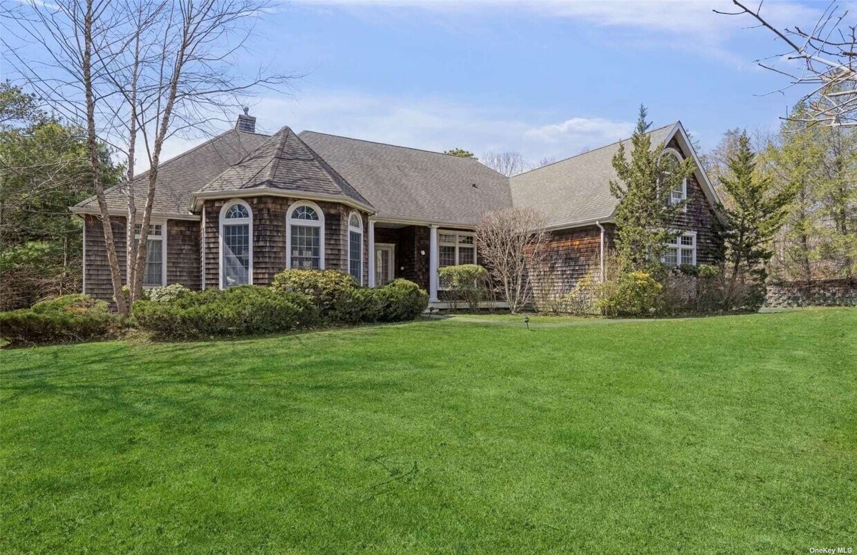 21 Corbett Dr, East Quogue, NY 11942 House Rental in East Quogue, NY