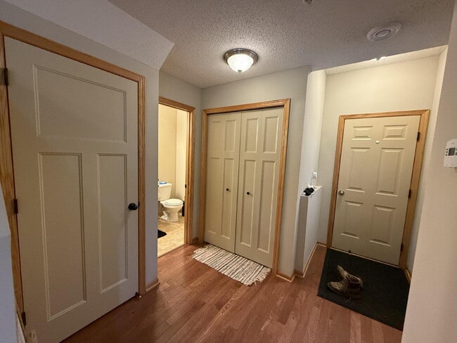 Building Photo - 7884 Gotland Ln