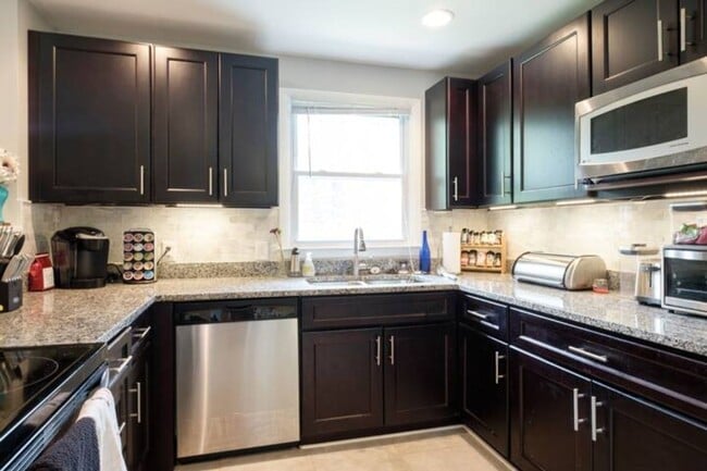 Building Photo - South Nashville Gem on HUGE Corner Lot w/ ...
