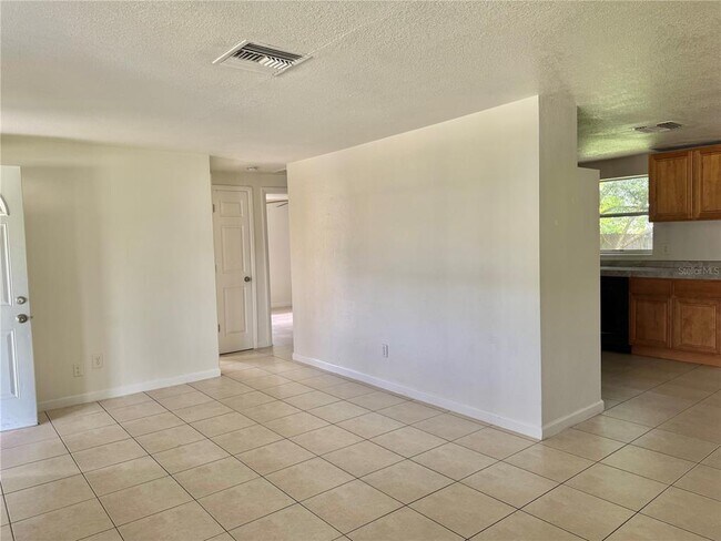 Building Photo - 4802 Trafford Rd