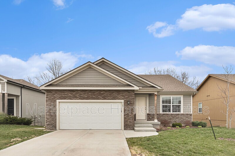 715 Samantha Ln, Belton, MO 64012 House Rental in Belton, MO