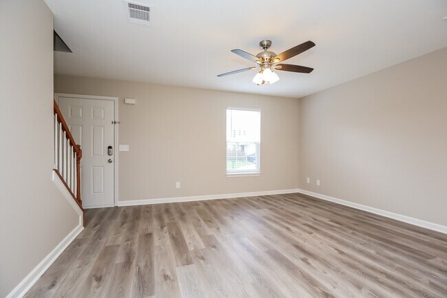 Building Photo - 224 Mary Joe Martin Dr
