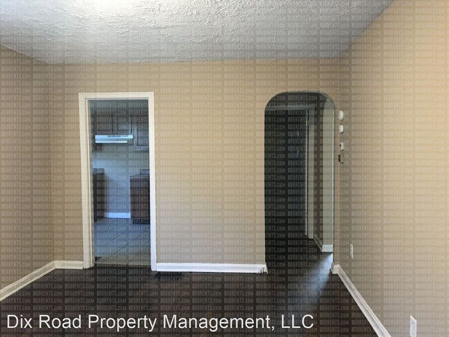 Building Photo - 2 br, 1 bath House - 2113 Fernwood Drive,