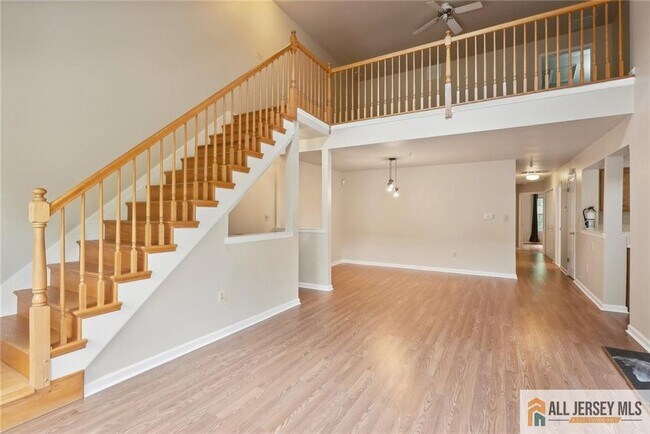 Foto del edificio - 624 Brickhouse Rd