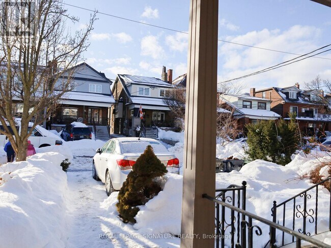 Photo du bâtiment - 167 Westmount Ave