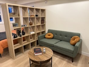 Building Photo - 8615-8108 108 St NW