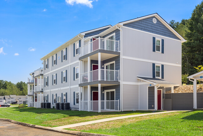 Building Photo - Riverview Apartments