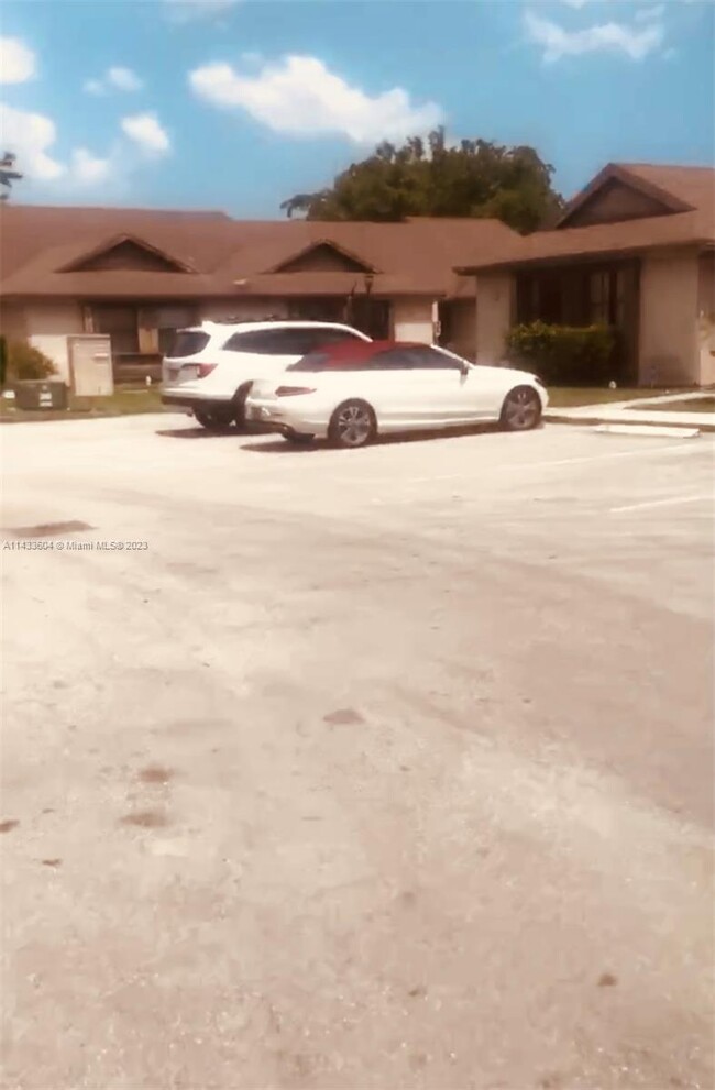 Building Photo - 3520 NW 95th Terrace