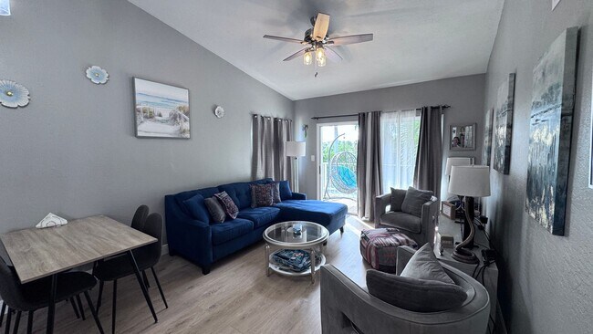 Foto del edificio - Still Looking for Your Winter Getaway? Available November 19, 2025 – Mid-March 2026!