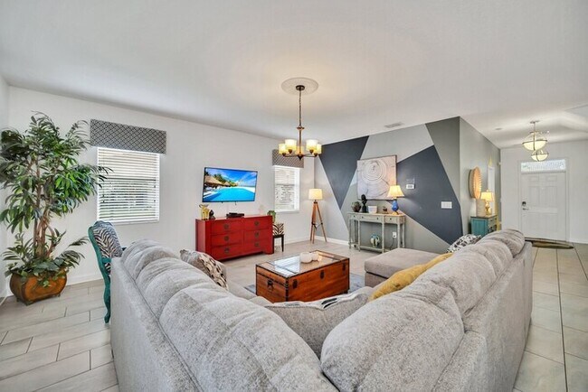 Building Photo - 9054SD  Ultimate 6Br Villa W/Pool/Spa (905...
