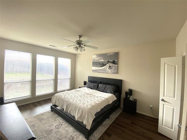 Foto del edificio - 6037 Horse Trap Dr