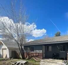 Building Photo - 854 G St