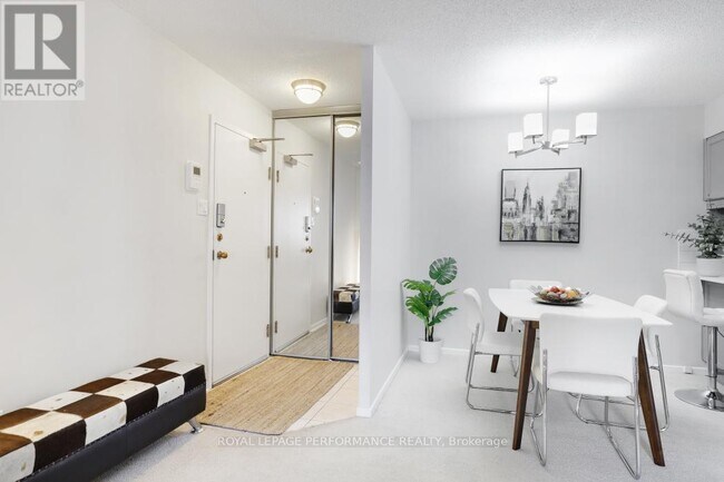 Photo du bâtiment - 142 Waverley St