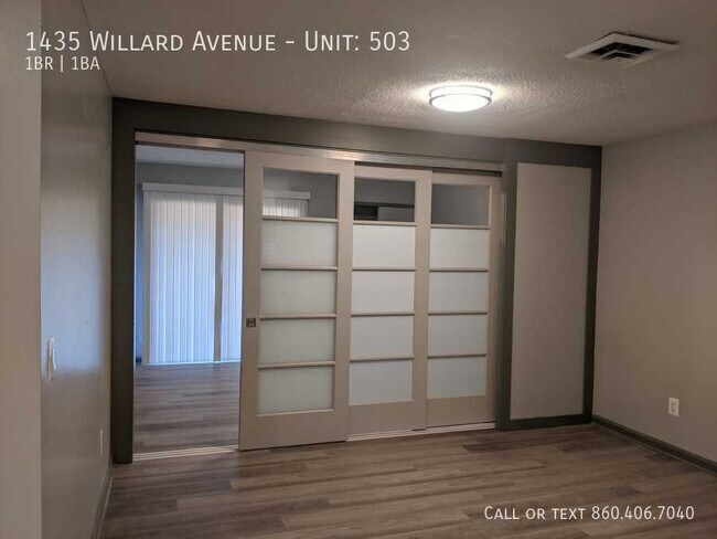 Foto del edificio - 1435 Willard Ave