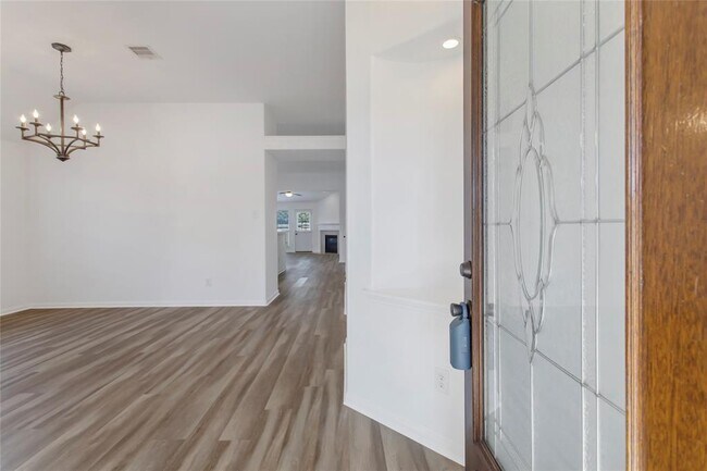 Foto del edificio - 25918 Chapman Falls Dr