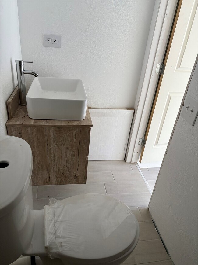 Foto del edificio - 919 Brooks Ave