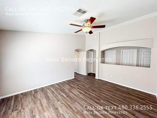Building Photo - 1476 E Rolls Rd