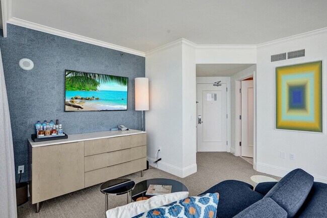 Foto del edificio - 4441 Collins Ave