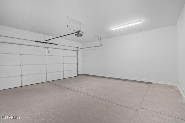 Foto del edificio - 406 E 7th St