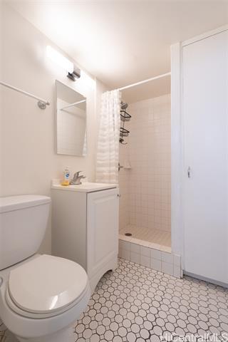 Building Photo - 2421 Ala Wai Blvd
