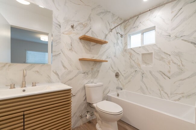 Interior Photo - Penmar Bungalows