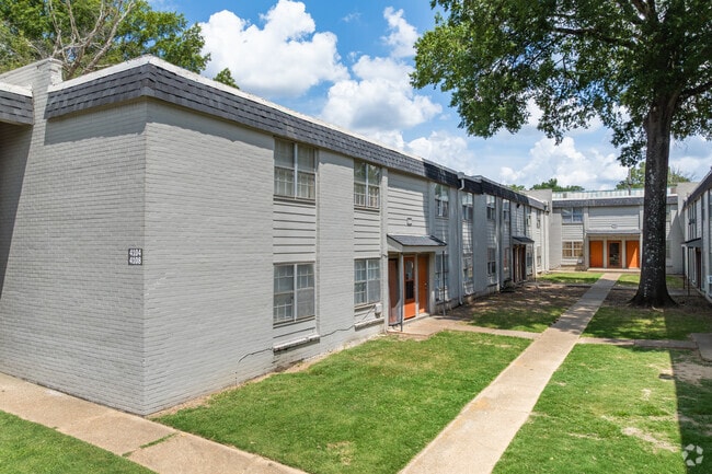 Building Photo - Grahamwood Place