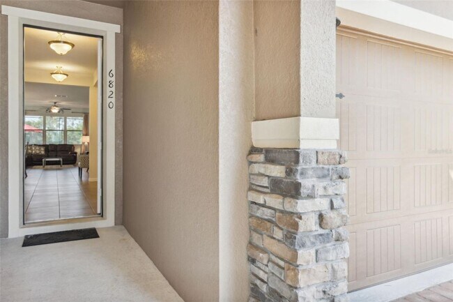 Foto del edificio - WATER view no rear neighbors quiet SF hous...