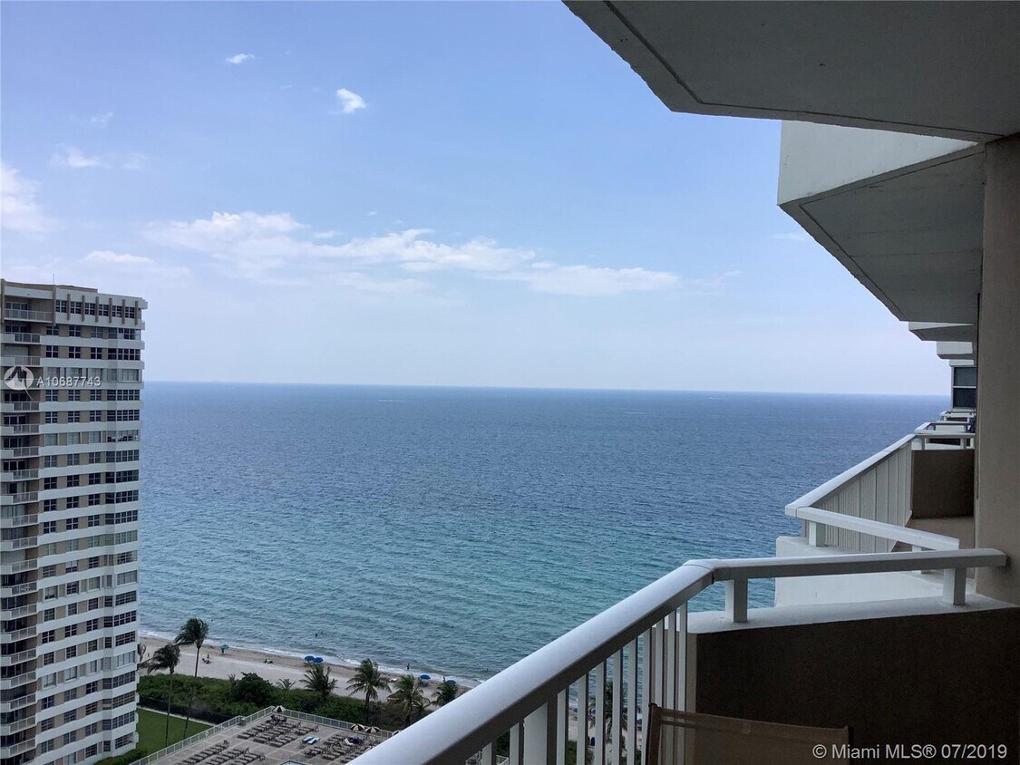 Foto principal - 1980 S Ocean Dr