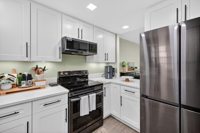 Foto del edificio - 9480 Tangerine Pl