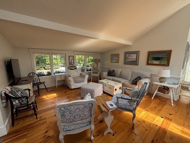 Building Photo - 85 Winemack St