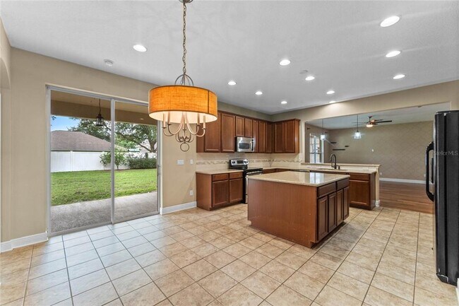 Building Photo - 7059 Winding Lake Cir