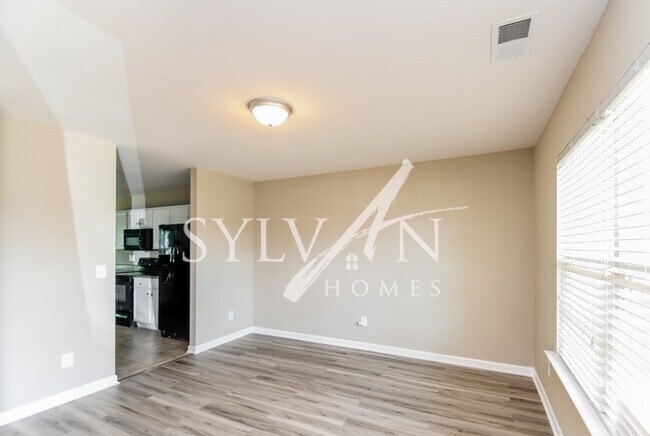 Foto del edificio - Spacious 5BR 3BA Home