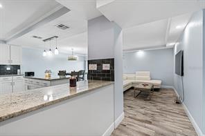 Foto del edificio - 2401 Bayshore Blvd