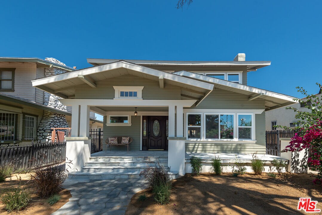 Foto principal - 3816 S Harvard Blvd