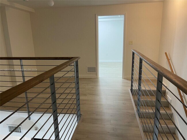 Foto del edificio - 1712 SW 2nd Ave